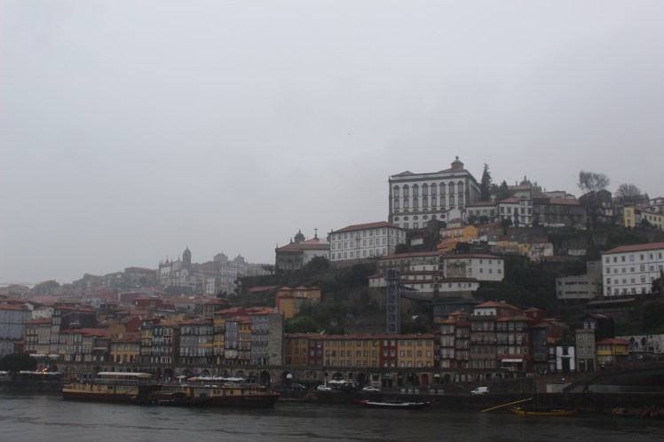 01A4CA1E-EC05-4EE5-B28C-4DFF3C4B11E8