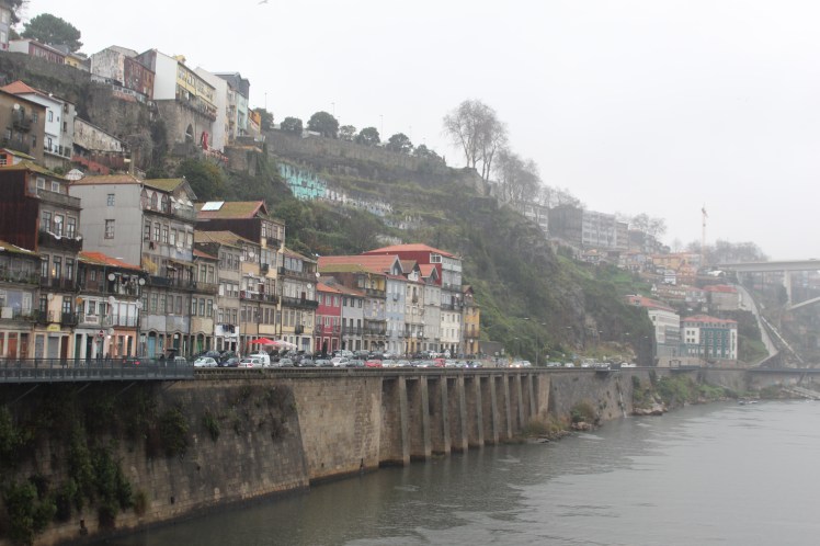 78411A99-1DBB-446C-B8B1-77CDAFD48E8F